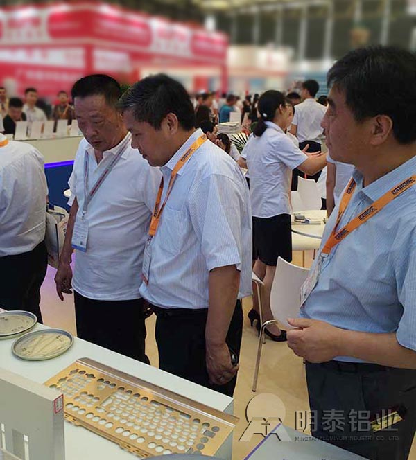 香蕉视频软件在线看免费网站鋁業展會現場
